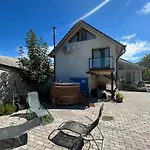 Voeroesdio House
